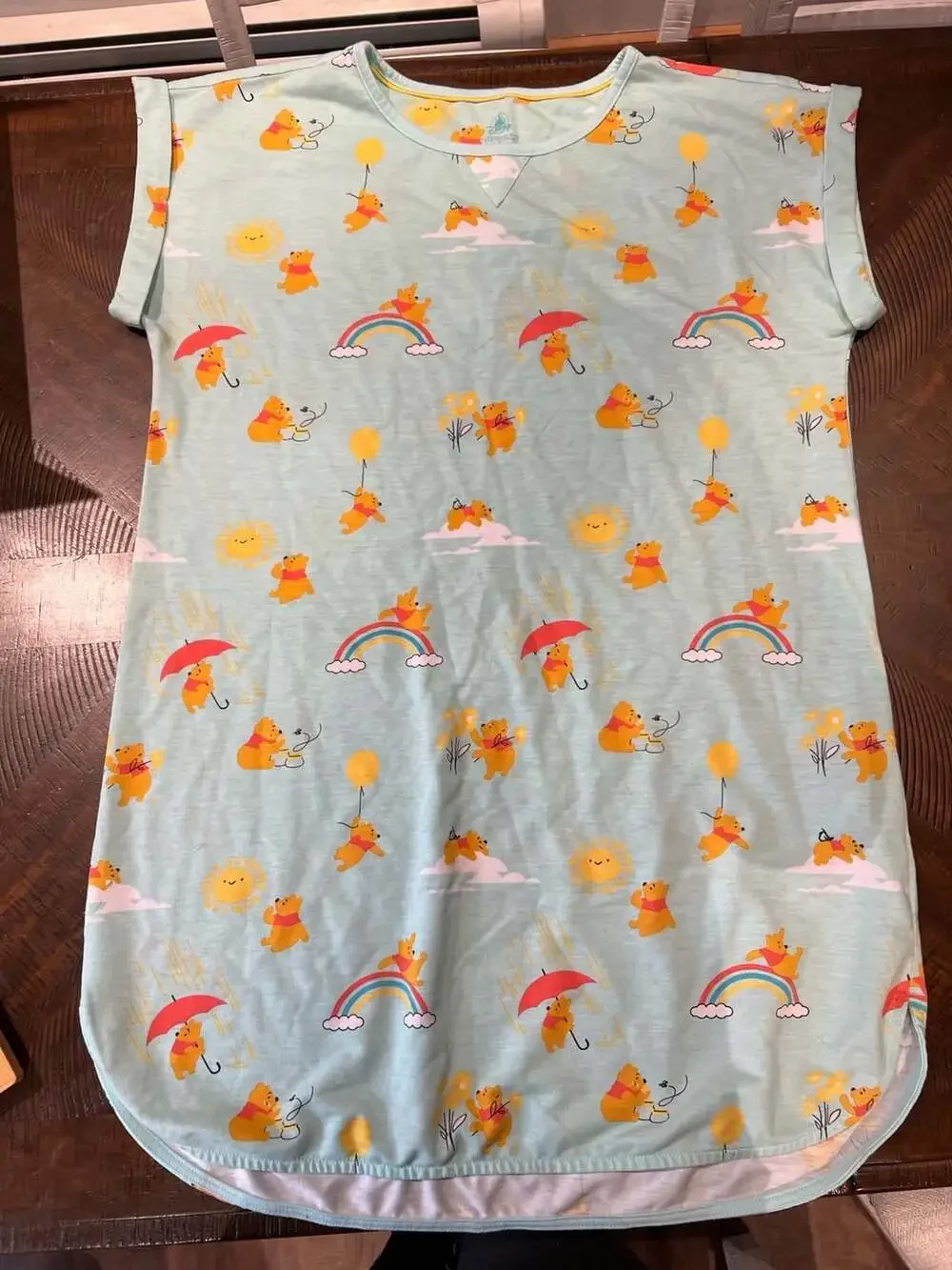 Disney Winnie the Pooh All-Over Print Sleep Shirt Nightgown Size M/L - Picture 1 of 3